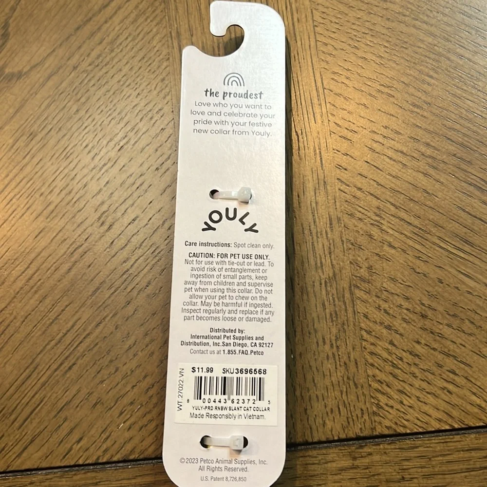 Youly Pride Cat Collar NWT